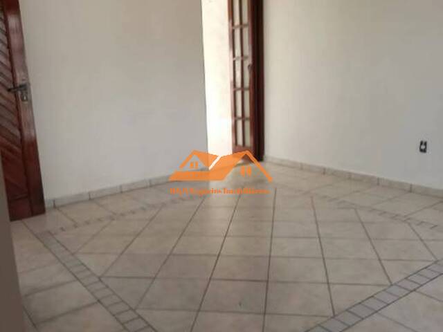 #384 - Casa para Venda em Sorocaba - SP - 2