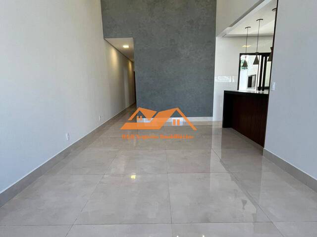 #435 - Casa para Venda em Sorocaba - SP - 2