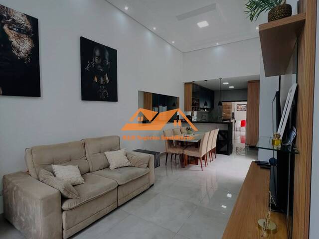 Venda em Residencial Horto Florestal Villagio - Sorocaba