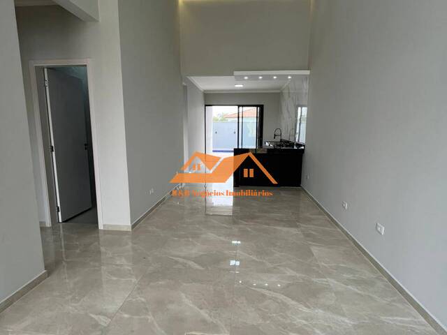 #615 - Casa em condomínio para Venda em Sorocaba - SP